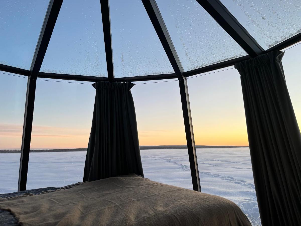 Vikajaervi Lake View Experience Igloos 로바니에미 외부 사진