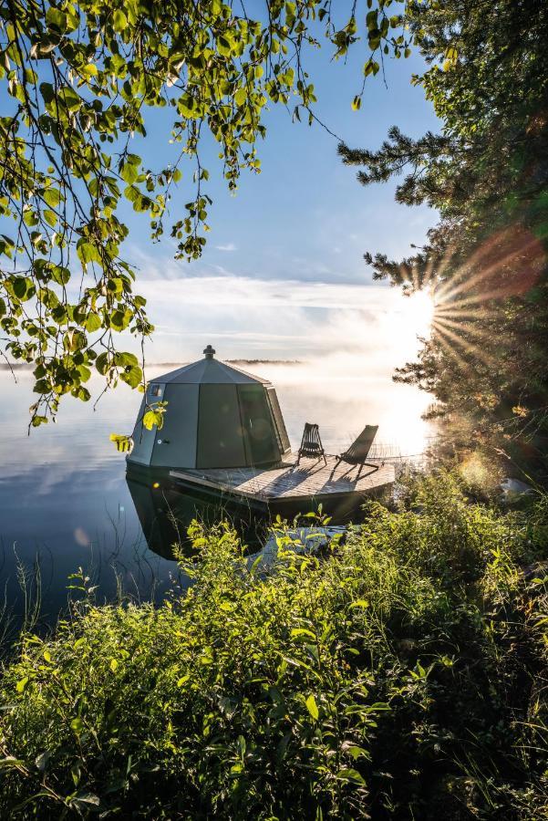 Vikajaervi Lake View Experience Igloos 로바니에미 외부 사진