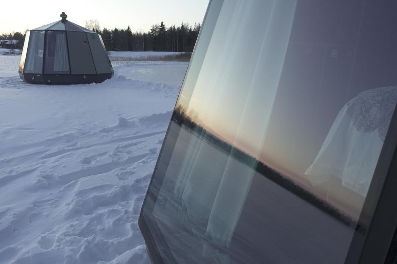 Vikajaervi Lake View Experience Igloos 로바니에미 외부 사진