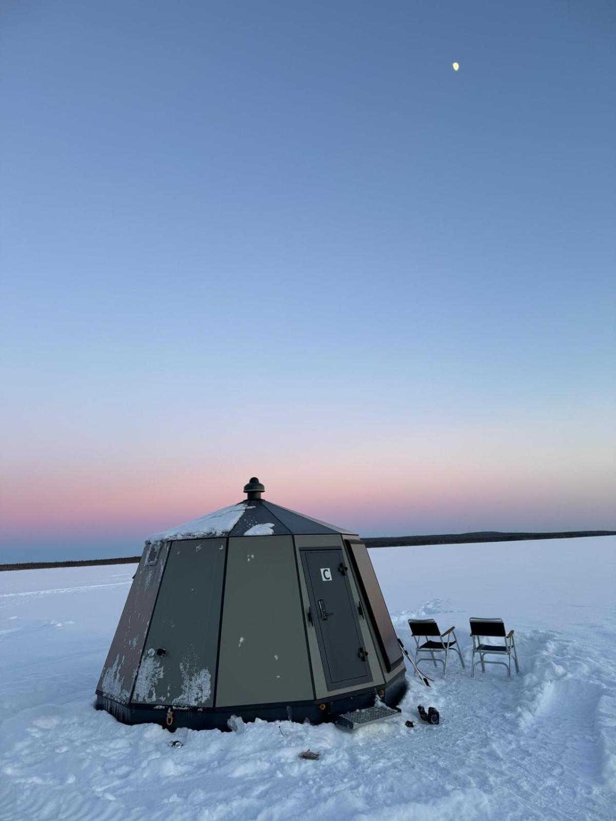 Vikajaervi Lake View Experience Igloos 로바니에미 외부 사진
