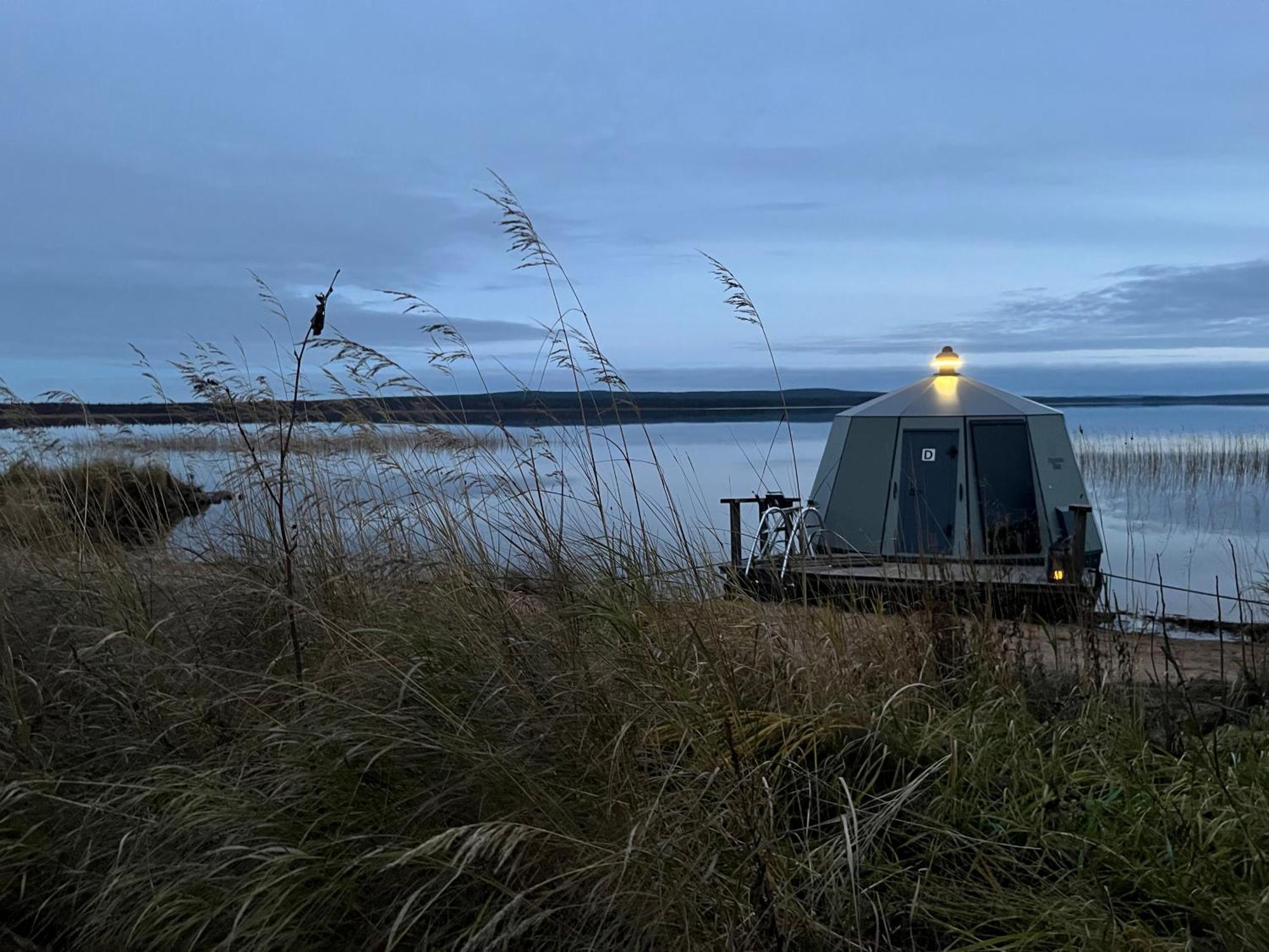 Vikajaervi Lake View Experience Igloos 로바니에미 외부 사진