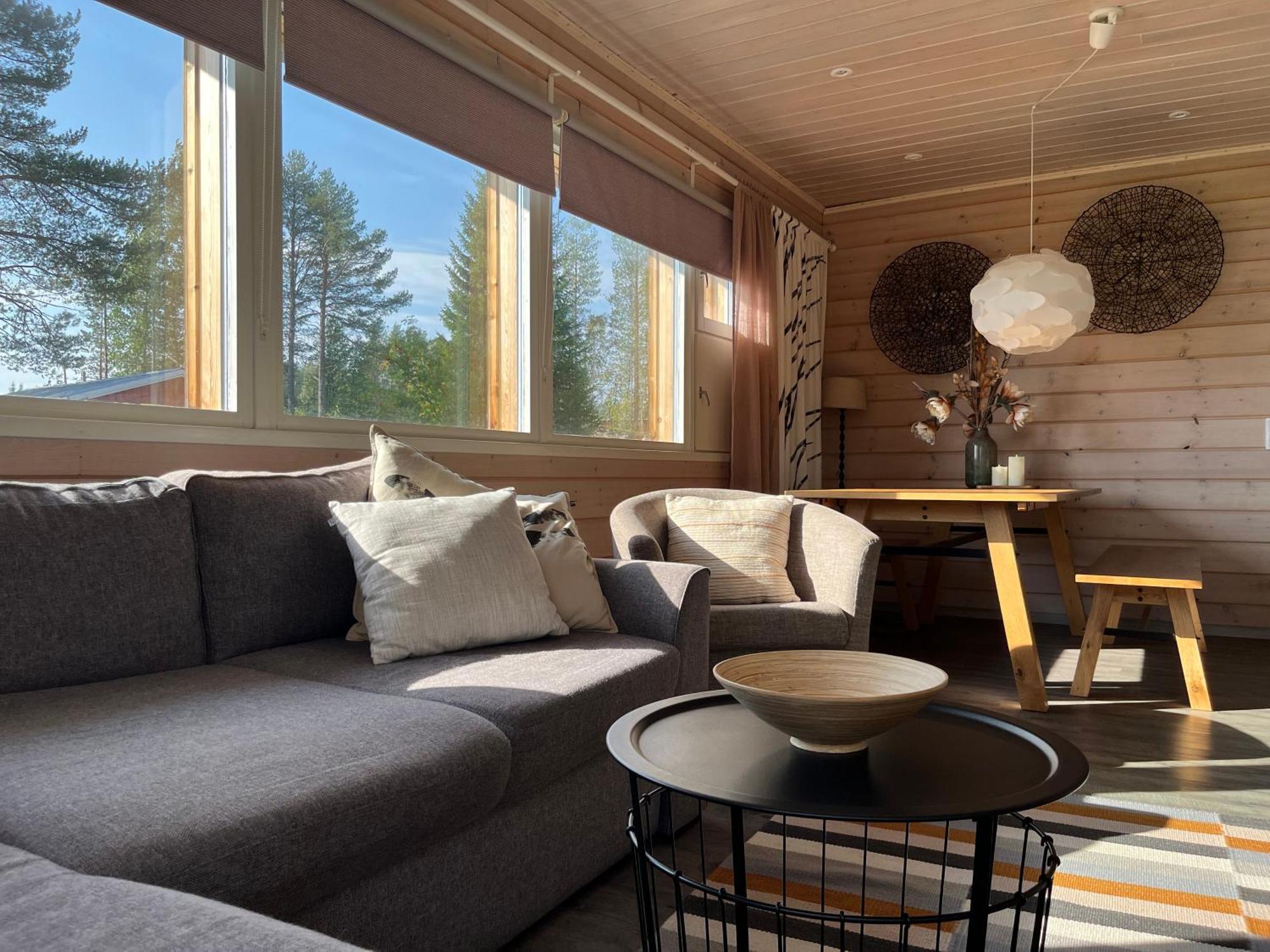 Vikajaervi Lake View Experience Igloos 로바니에미 외부 사진