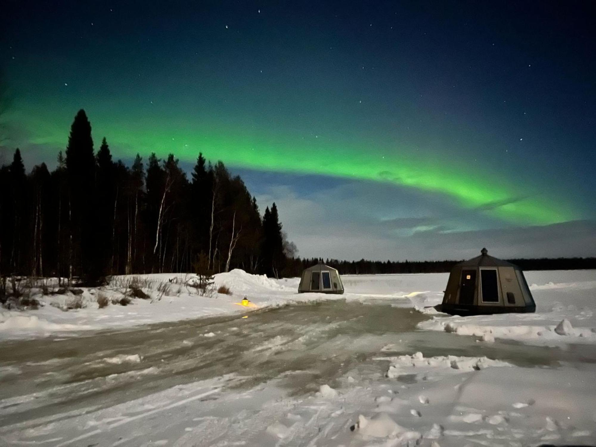 Vikajaervi Lake View Experience Igloos 로바니에미 외부 사진